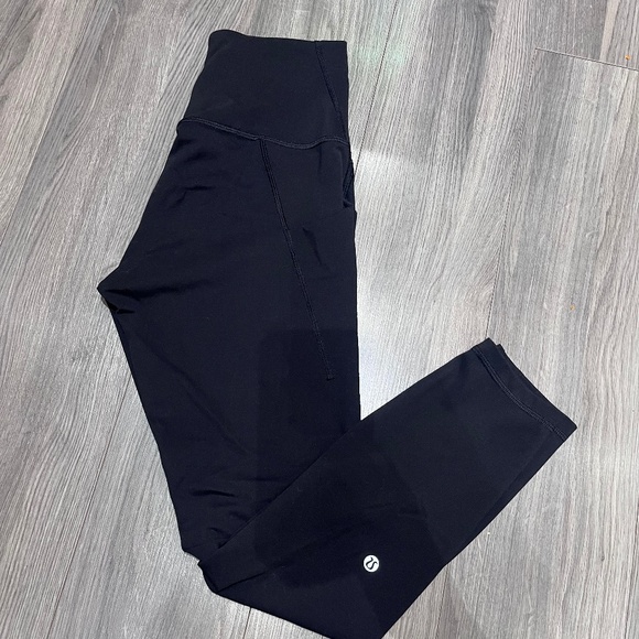 lululemon wunder train with pockets black size 8 25" inseam athletic - Picture 1 of 1